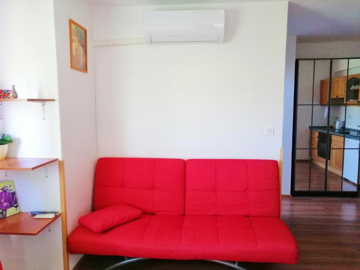 Apartments Brkovic Sukošan Exterior foto